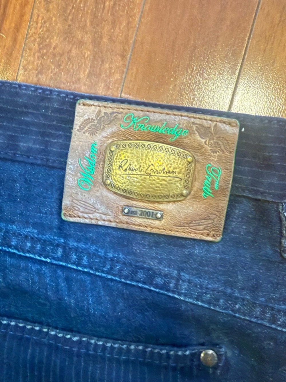 Robert Graham Men's Straight Jeans in Dark Blue 33/30 - Picture 4 of 7